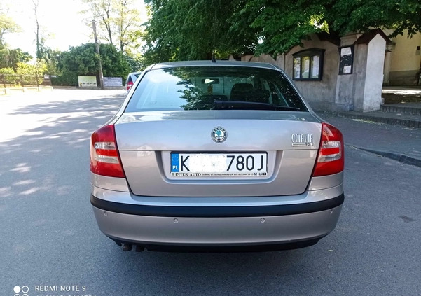 Skoda Octavia cena 13900 przebieg: 250000, rok produkcji 2007 z Żabno małe 79